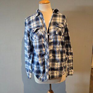Weatherproof Vintage Women’s Plaid Flannel Shirt | Size Medium | Blue